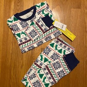 NEW Carter’s Christmas PJ set